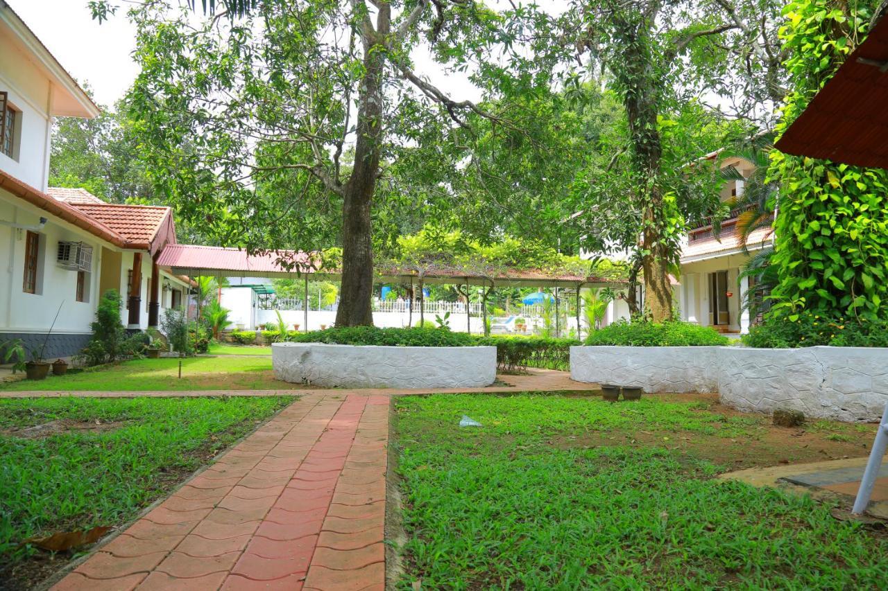 Ayuryogashram Heritage Thrissur Esterno foto